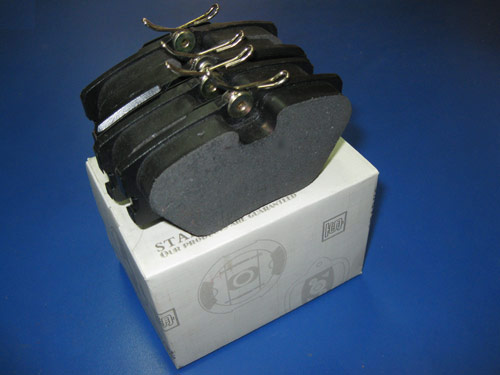 Передние тормозные колодки